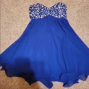 Blue short formal dress, size: 5/6